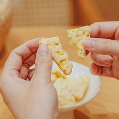 ChaYanYueSe Crispy Corn Cheese Triangles 20g