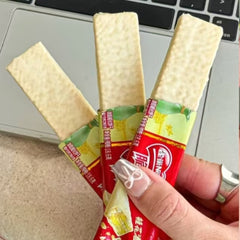 Nestle Crunchy Shark Wafer Osmanthus Rice Wine Flavor 446.4g