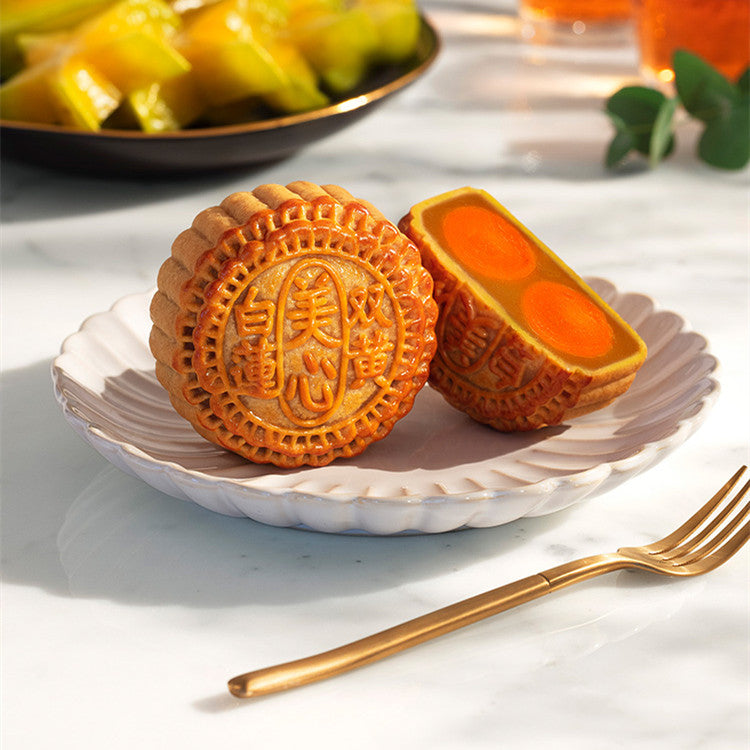 Hong Kong Meixin MX Double Yolk White Lotus Mooncake 740g – Yumsbox