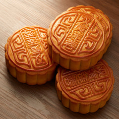 Jinzun Macau Double Egg Yolk Lotus Paste Mooncake Gift Box 600g