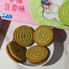Oreo Spring Sticky Bean Flavor Sandwich Cookies 87g