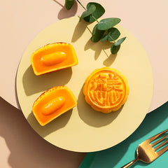Hong Kong Mx LAVA Moon Cakes Meixin Liuxin Mooncake Gift Box 360g